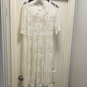 Chic White Lace Duster/ Kimono